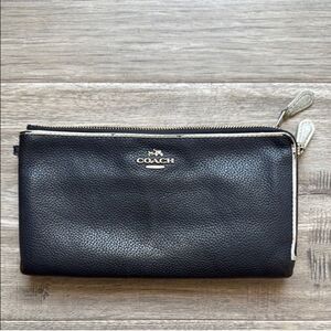 Coach Double Zip Leather Clutch Wallet